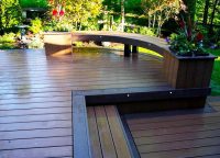 Curved-deck-livonia
